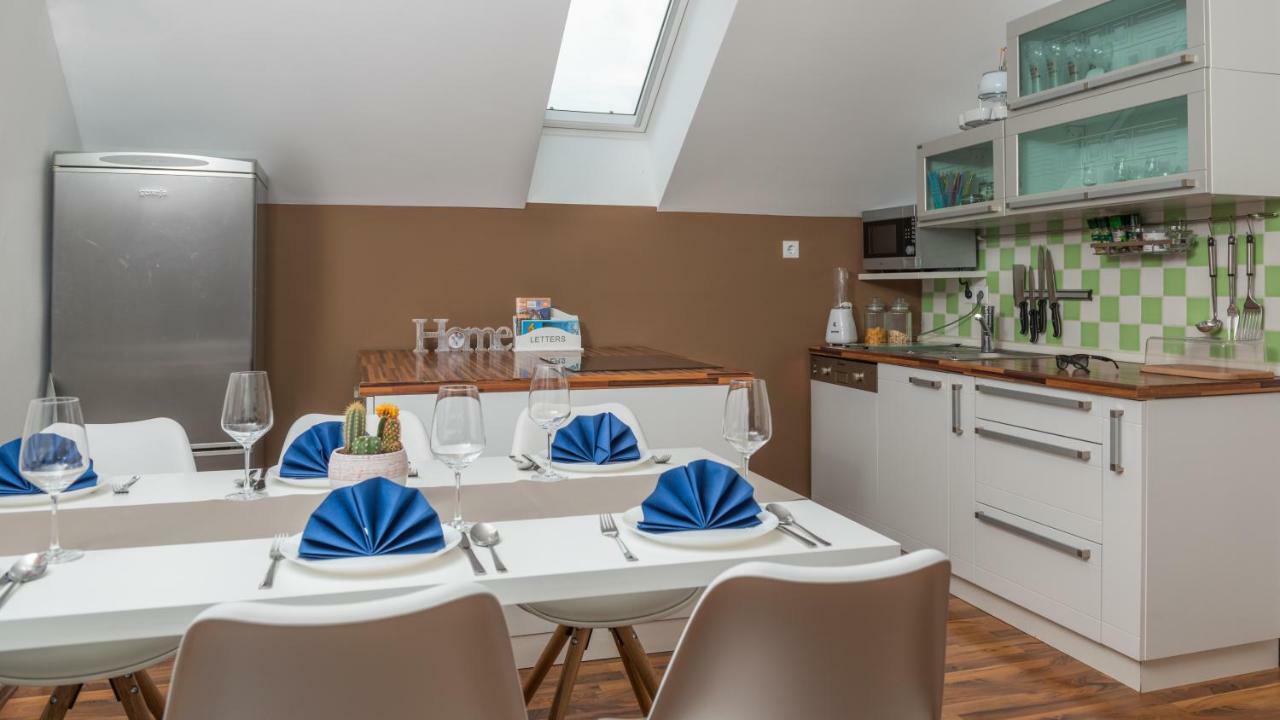 Boomerang Apartment Bled Bagian luar foto